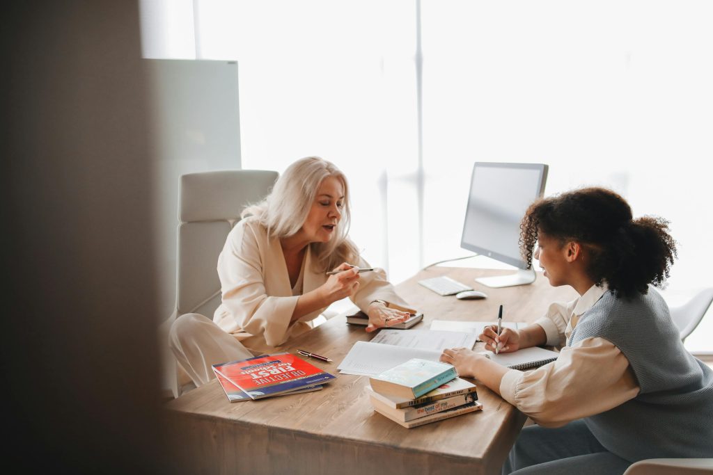 CIRE: Centre International de Recherche et d’Éducation, MBA, DBA